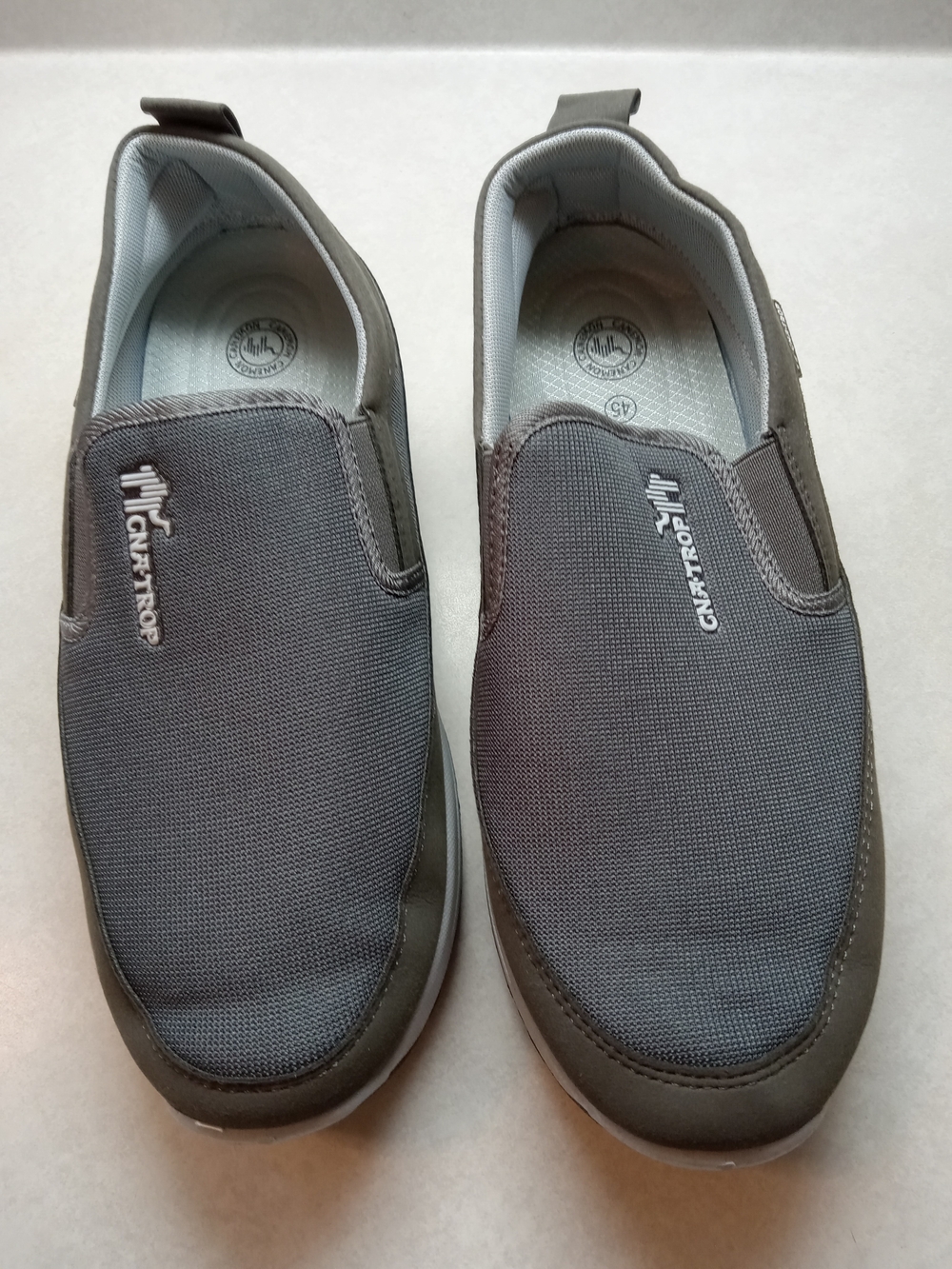Men's Gray Slip-On Mesh Loafers